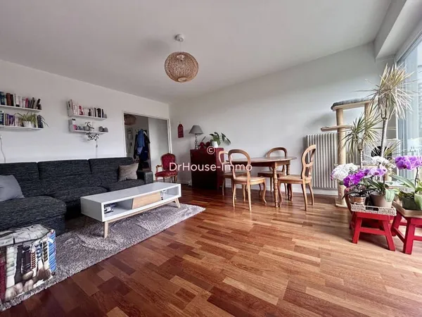 Appartement 4 pièces 77 m²