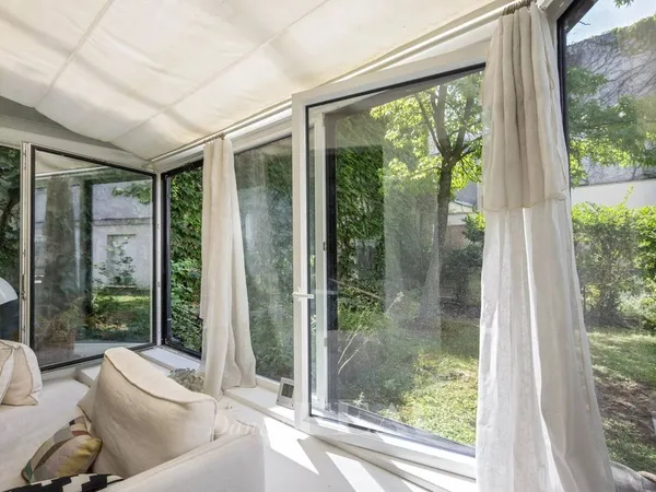 Appartement 4 pièces 140 m²