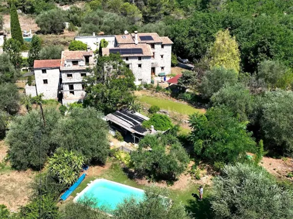 Maison 9 pièces 270 m²