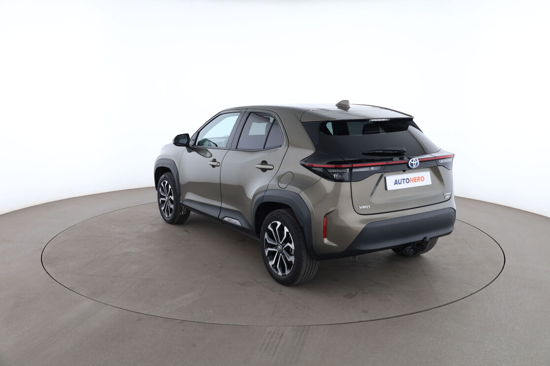 Toyota Yaris Cross 1.5 AWD-i Design — photo 3