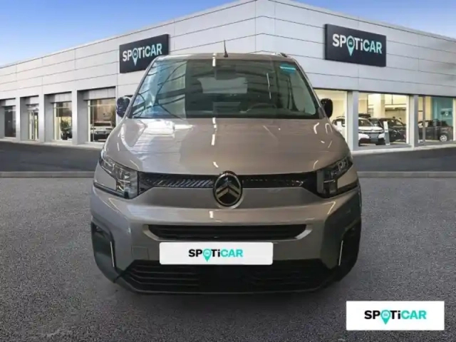 Citroën Berlingo taille m - 1.5 bluehdi 130ch s&amp;s max eat8 5 places — photo 2