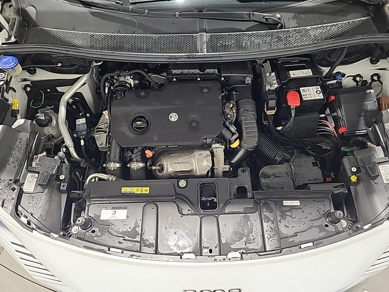 Peugeot 3008 bluehdi 130ch s&s eat8 allure pack — photo 15