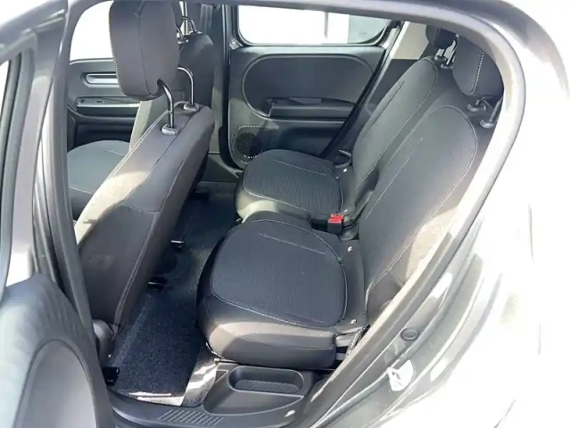 Renault Twingo e-tech electrique 80 ch autonomie urbaine — photo 21