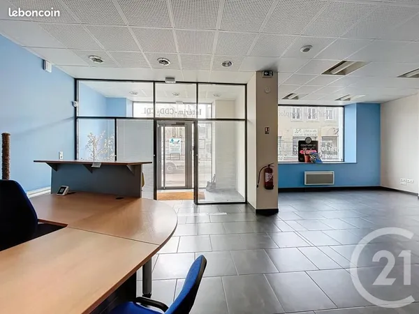 Local commercial 160 m²