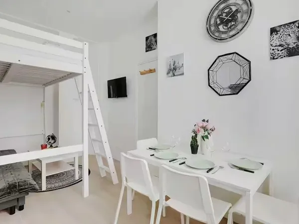 Vends local commercial - 17.05 m² - 1 pièce, 1 chambre - Paris 8Ème