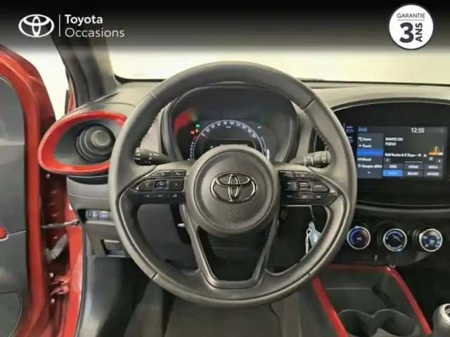 Toyota Aygo x 1.0 vvt-i 72ch design my23 — photo 9