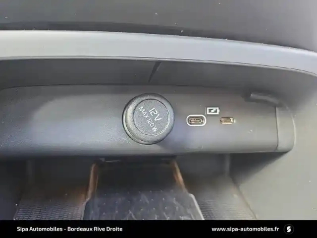 Volvo Xc40 b3 163 ch dct7 — photo 23