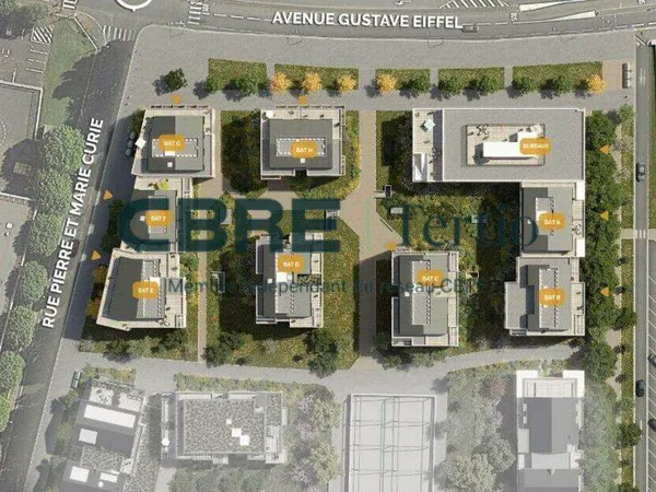 Local commercial 133 m²