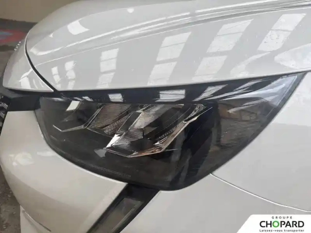 Peugeot 208 puretech 75 s&amp;s bvm5 — photo 101