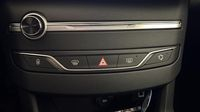 Peugeot 308 1.2 PureTech 110ch E6.c S&S Allure 5cv — photo 26