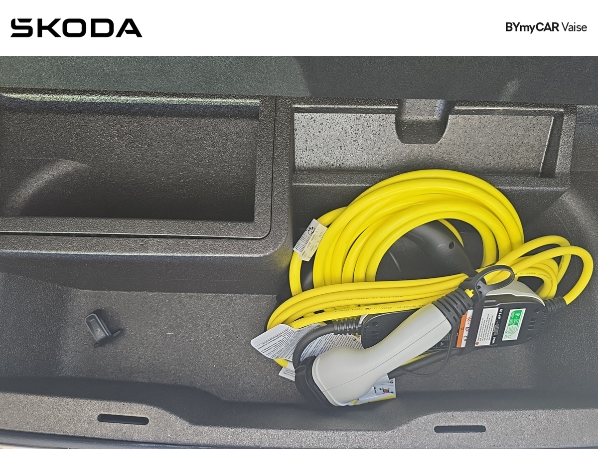 Skoda Superb Combi 1.5 TSI 204 ch PHEV DSG6 — photo 15