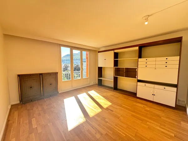 Appartement 4 pièces 67 m²
