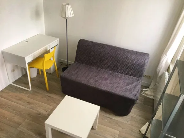 Loue studio de 15m², meublé, Tours Prébendes (37)
