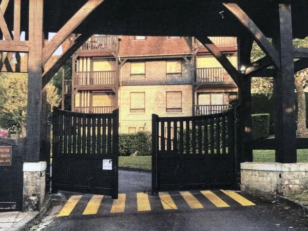 Vends place de parking 11m² Deauville