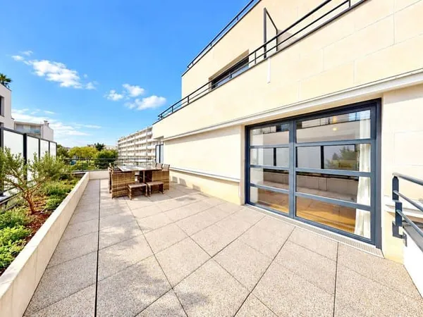 Duplex 5 pièces 110 m²