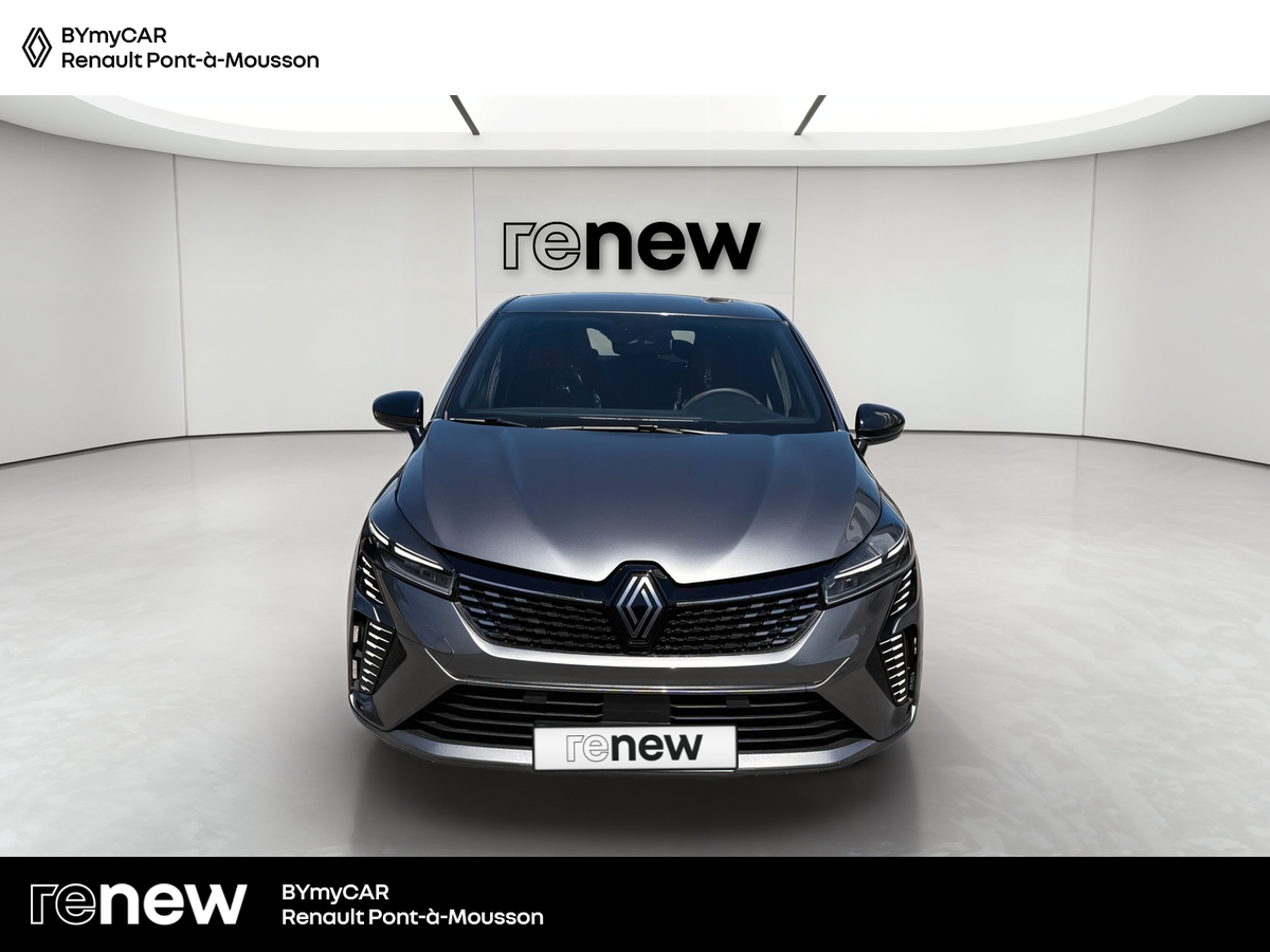Renault Clio E-Tech full hybrid 145 — photo 8
