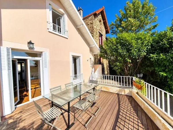 Maison 5 pièces 149 m²