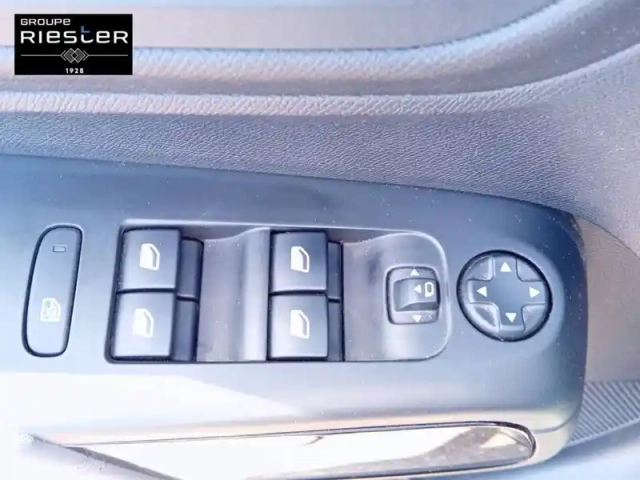 Citroën C5 Aircross hybride rechargeable 225 s&amp;s e-eat8 — photo 21