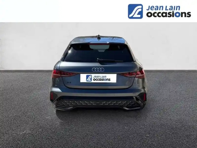 Audi A3 sportback tfsi mild hybrid 150 s tronic 7 — photo 6
