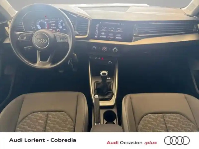 Audi A1 sportback 30 tfsi 110ch advanced 2 — photo 6