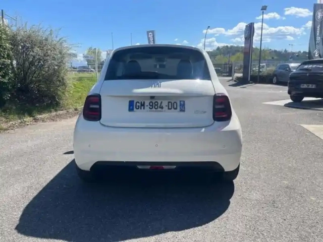 Fiat 500 e 118ch pack confort my23 — photo 5