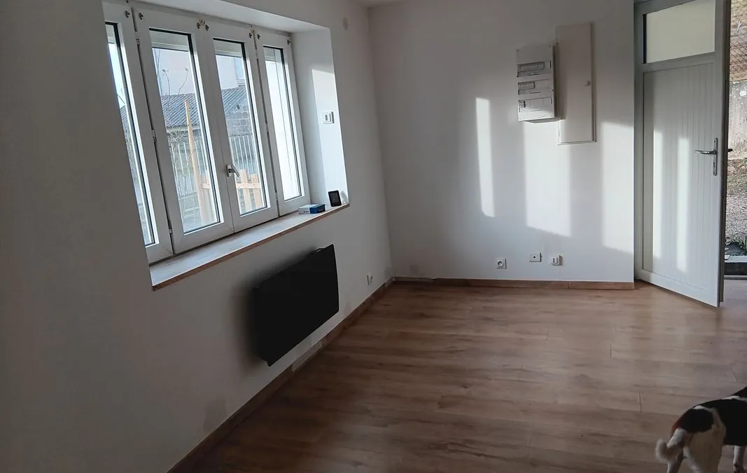 Photo 1