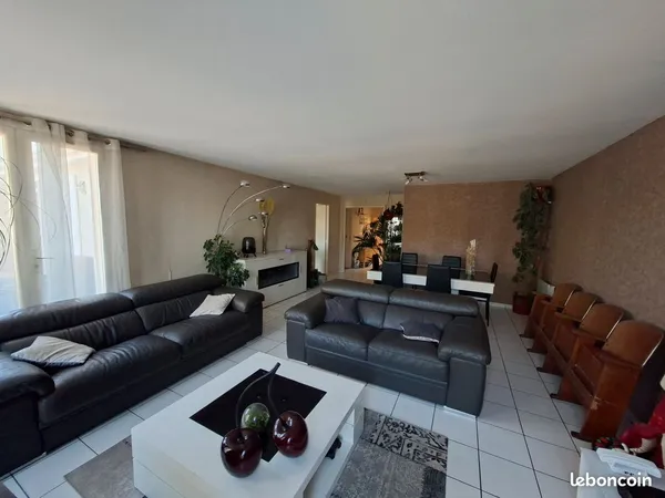 Vente maison 95 m² Saint-Germain-Lès-Corbeil (91250)