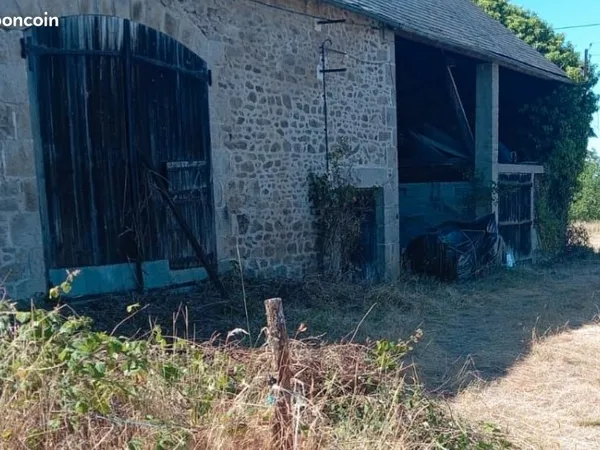 Maison + corps de ferme + mobilhome + forge Creuse