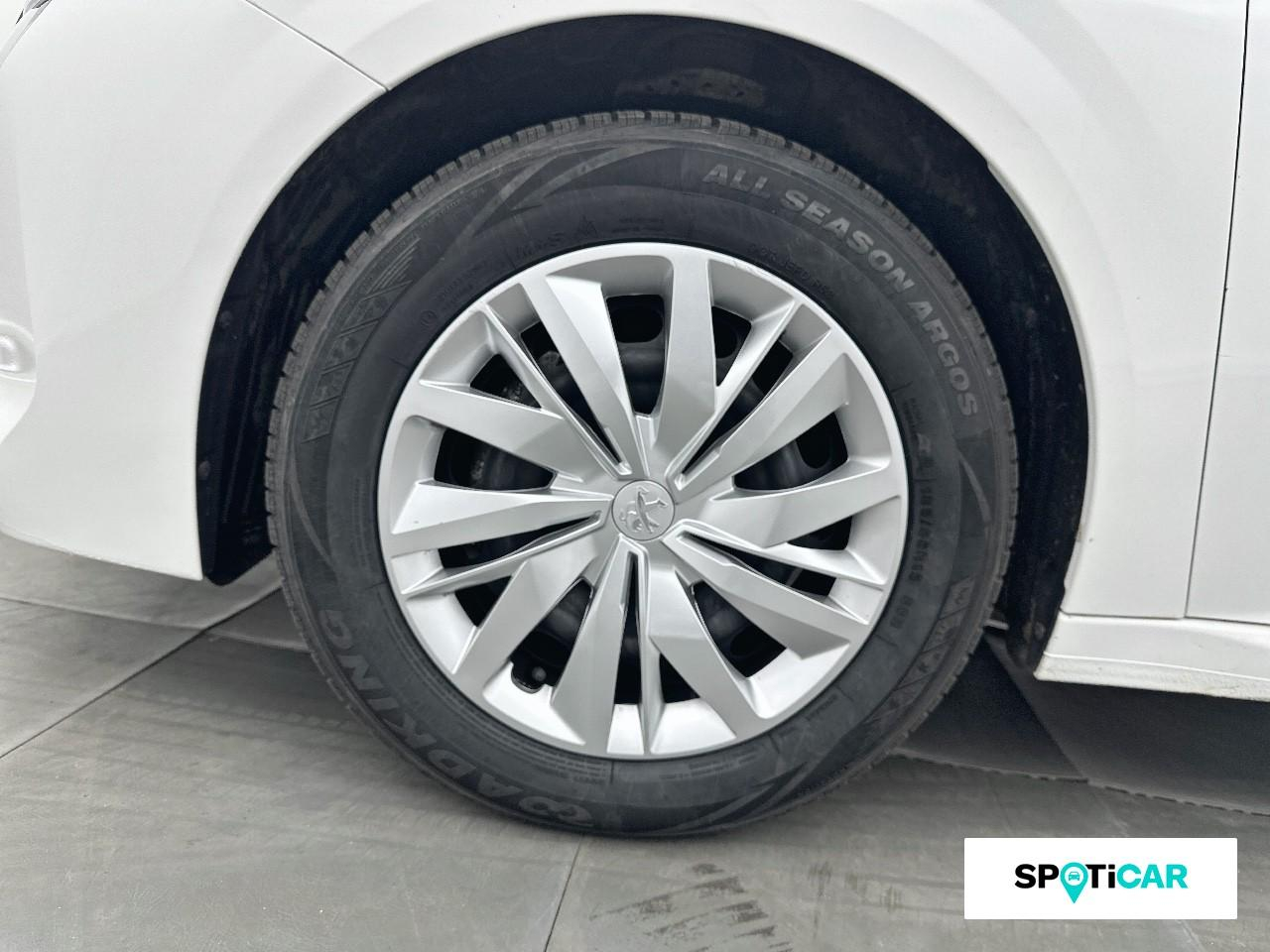 Peugeot 208 1.2 puretech 75ch s&s active — photo 11