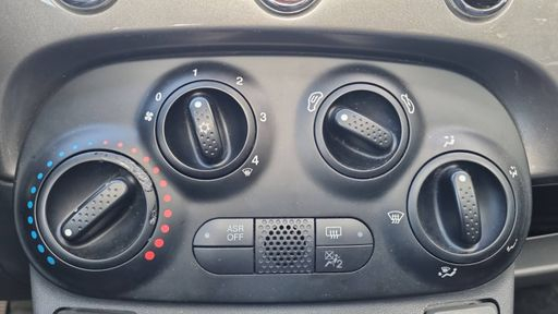 Fiat 500 1.2 69 - Lounge – 2015 – 50894 km – Essence – Boîte Manuelle — photo 7