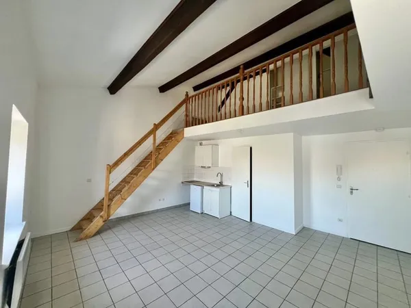 BOURG LES VALENCE - Appartement T1 bis
