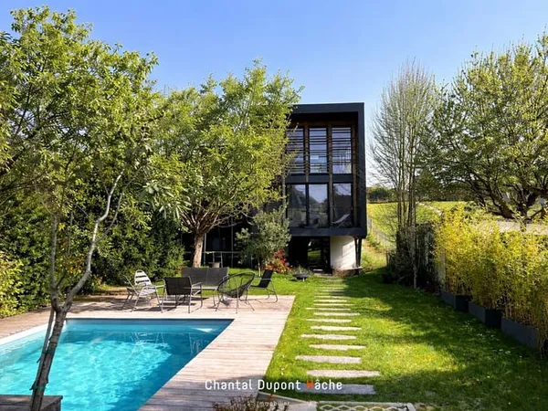 CHARTRES - Maison d'architecte de 2020, 5 chambres, piscine