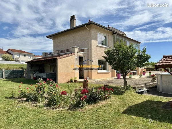 Maison 6 pièces 141 m²