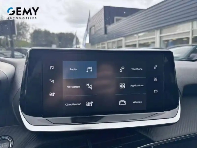 Peugeot 2008 electrique 136 ch — photo 14