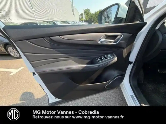 Mg Ehs 1.5t gdi 258ch phev luxury — photo 14