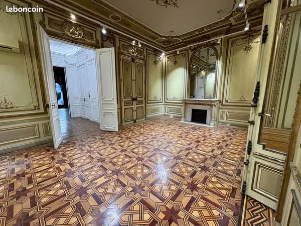 Local 225 m² Marseille