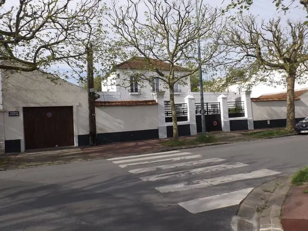 Maison 9 pièces 173 m²