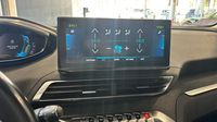 Peugeot 3008 HYBRID 225ch Allure Pack e-EAT8 — photo 19