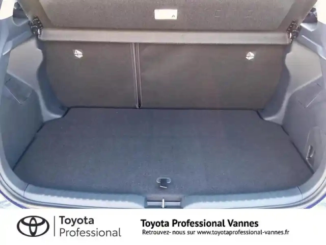 Toyota Yaris 116h design 5p my26 — photo 12