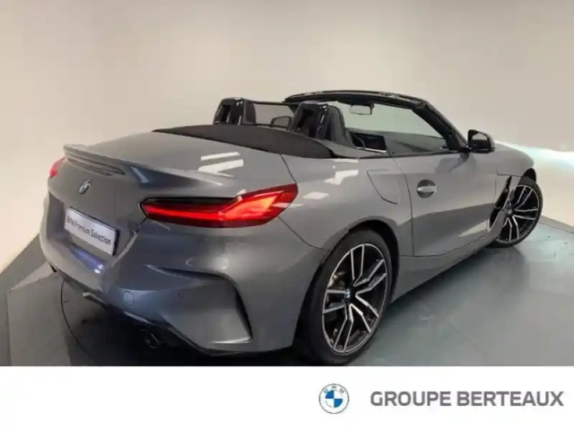 Bmw Z4 roadster sdrive20ia 197ch m sport — photo 2