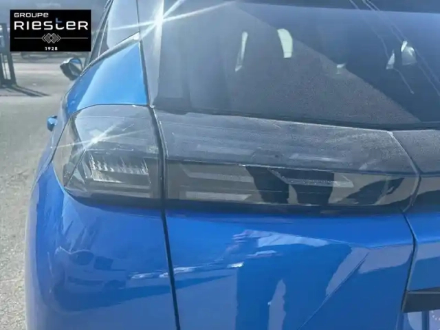 Peugeot 2008 electrique 50 kwh 136 ch — photo 38
