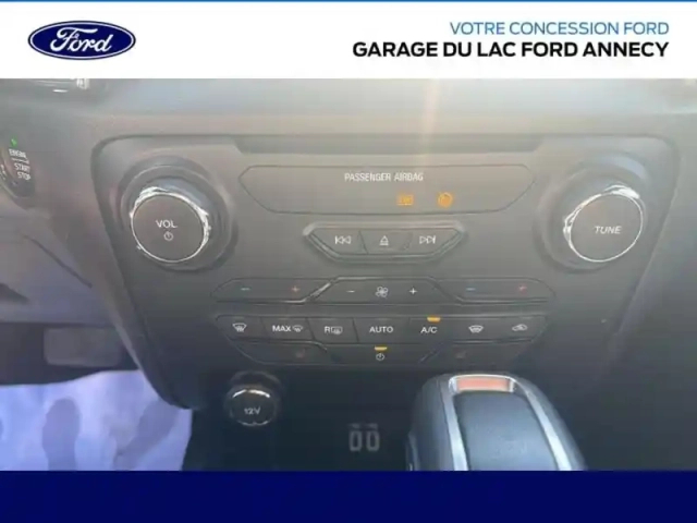 Ford Ranger 2.0 tdci 213ch double cabine wildtrak bva10 — photo 15