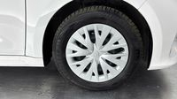Toyota Yaris 116h Dynamic 5p MY22 — photo 20