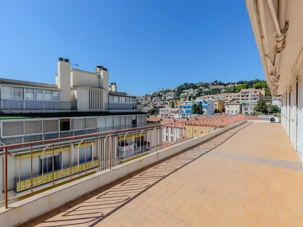 Nice Le Ray/Gorbella - 4P - 109m² - Dernier ét. - Terrasse 60m²