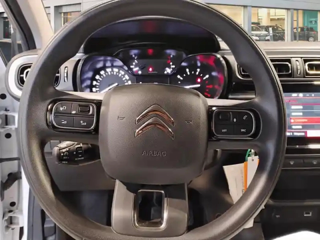 Citroën C3 puretech 83 s&amp;s bvm5 shine — photo 12