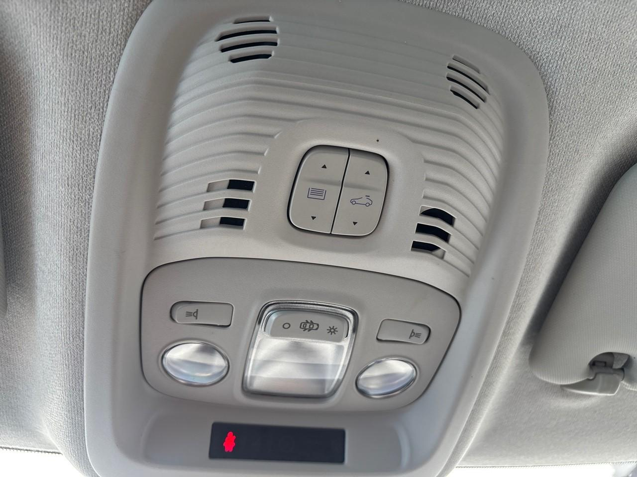 Citroën C3 Aircross puretech 110ch s&s shine e6.d-temp — photo 24