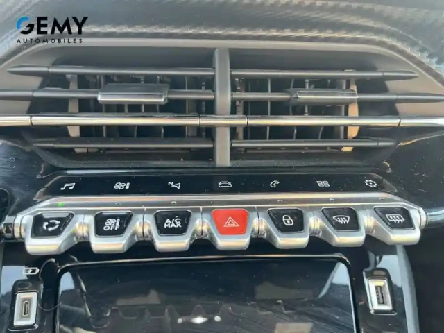Peugeot 208 puretech 100 s&amp;s bvm6 — photo 17