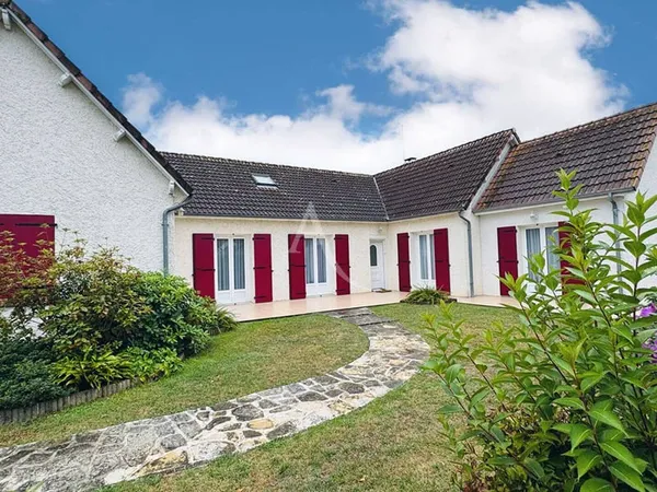 Maison 8 pièces 184 m²