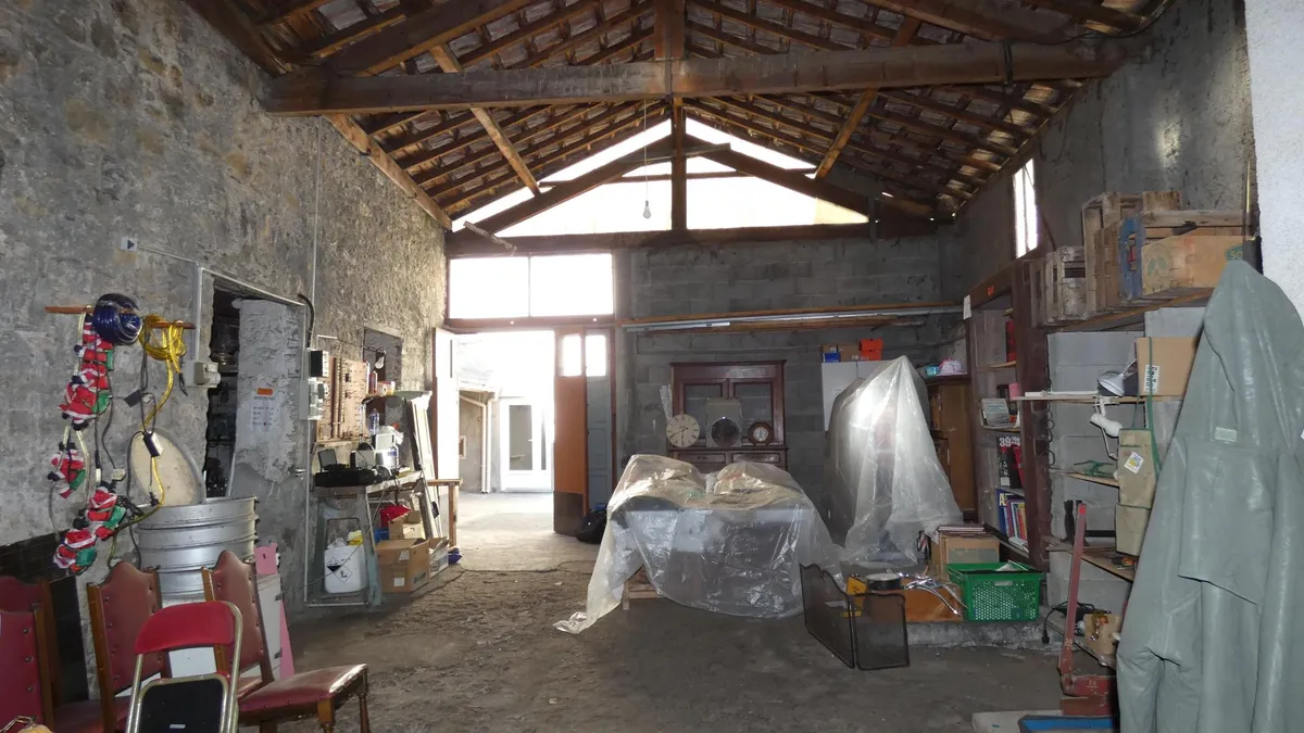 Photo 5