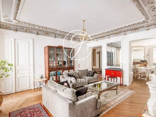 Appartement 5 pièces 118 m²